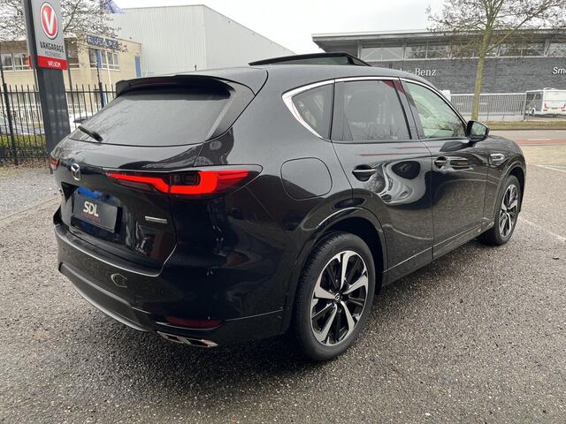Mazda CX-60 2.5 e-SkyActiv PHEV Takumi+ 4 OPTION PACKS // FAB. Garantie tot 13-9-2028 // FULL OPTIONS // SCHUIF-KANTELDAK // ELEK.KLEP // ADAPT. CRUISE // LEDER+GEHEUGEN STOELEN // STOELVERKOELING-VERWARMING //