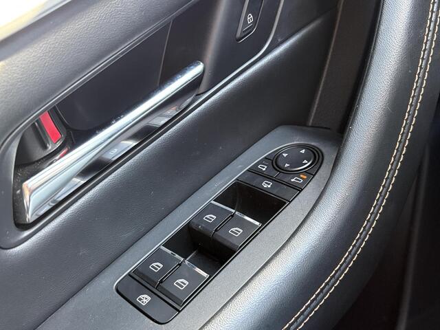 Mazda CX-60 2.5 e-SkyActiv PHEV Homura | Panoramadak | Adaptive Cruise | 360 Camera | Elek. Achterklep | Stoel- Verwarming & Ventilatie | BTW Auto |