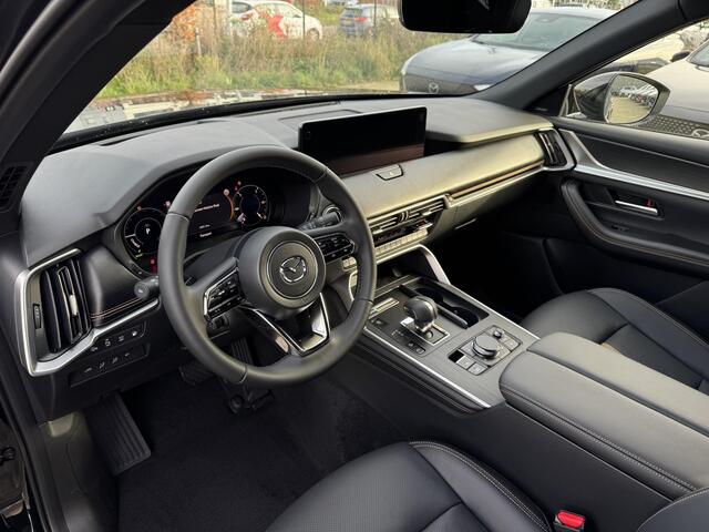Mazda CX-60 2.5 e-SkyActiv PHEV Homura Business Edition | Stoelverwarming/verkoeling | Adaptive cruisecontrol | Lederen bekleding | Elektrische stoelen met geheugenfunctie | Stuurwiel elektrisch verstelbaar |360* camera | Elektronische achterklep |