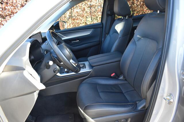 Mazda CX-60 2.5 e-SkyActiv PHEV HOMURA '23 FULL TREKH, PANO, NIEUWST!