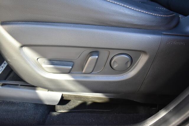 Mazda CX-60 2.5 e-SkyActiv PHEV HOMURA '23 FULL TREKH, PANO, NIEUWST!