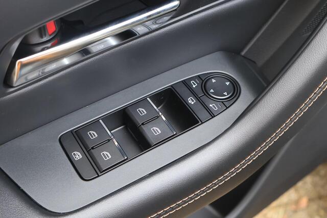 Mazda CX-60 2.5 e-SkyActiv PHEV Homura Plus .