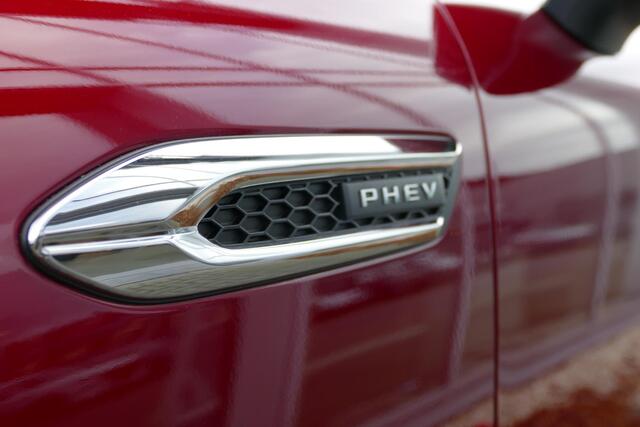 Mazda CX-60 2.5 e-SkyActiv PHEV Exclusive-Line | Trekhaak 2500 kg l Adapt. Cruise | Apple/Android | RIJKLAARPRIJS!!