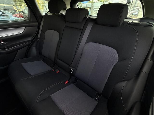 Mazda CX-60 2.5 e-SkyActiv PHEV Exclusive | HUD | Winter-pakket | 20'' | Camera | Carplay | Interesse, Proefrit? Bel of app met: 06-24282842 / 06-42130156