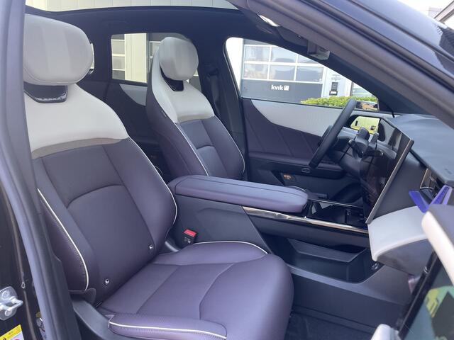 Mazda CX-6e Takumi Plus 78 kWh | DIGITALE SPIEGELS | PANO DAK | STOEL + STUURVERWARMING | GRATIS TREKHAAK! T.W.V. ¤ 1695,-