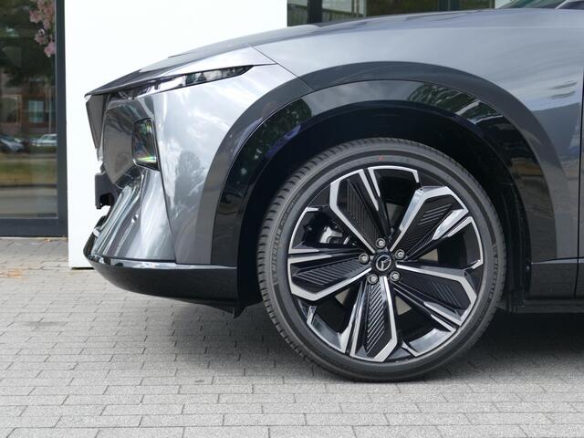 Mazda CX-6e Takumi Plus 78 kWh | DEMO | Trekhaak | RIJKLAARPRIJS!