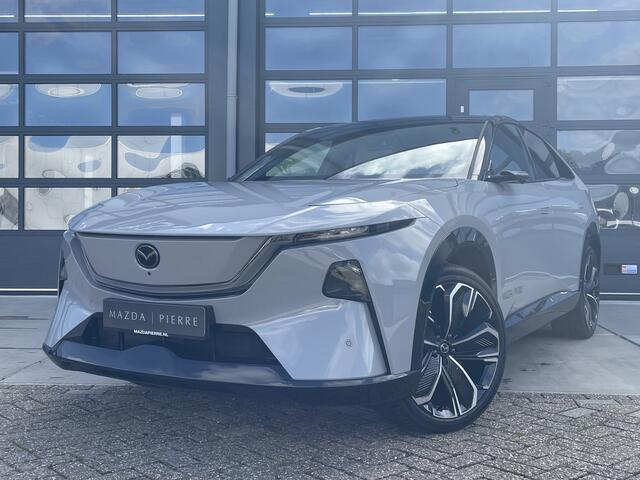 Mazda CX-6e Takumi Plus 78 kWh NAVI | APPLE CARPLAY / ANDROID | PANORMADAK | 360 GR CAMERA | LEDER INTERIER MET STOEL KOEL/VERWARMING | 21 INCH LMV HUD |