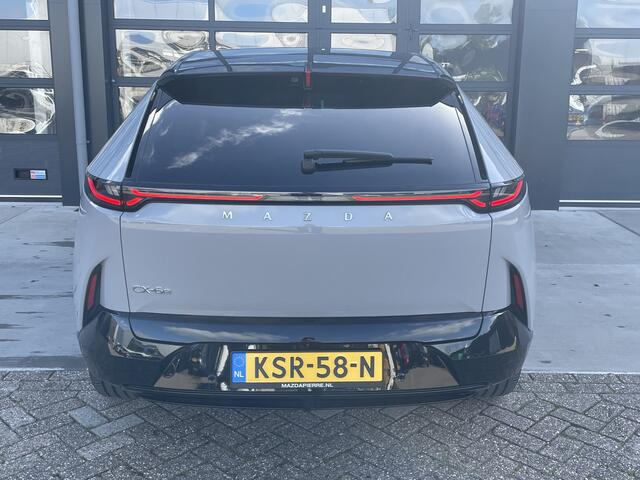Mazda CX-6e Takumi Plus 78 kWh NAVI | APPLE CARPLAY / ANDROID | PANORMADAK | 360 GR CAMERA | LEDER INTERIER MET STOEL KOEL/VERWARMING | 21 INCH LMV HUD |