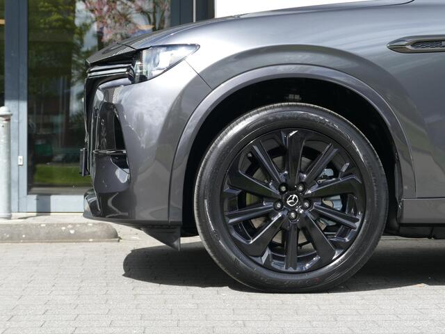 Mazda CX-80 2.5 e-SkyActiv PHEV Homura Plus | Trekhaak | Verlichtten dorpelbeschermers | Aluminium Pedalenset | RIJKLAARPRIJS!