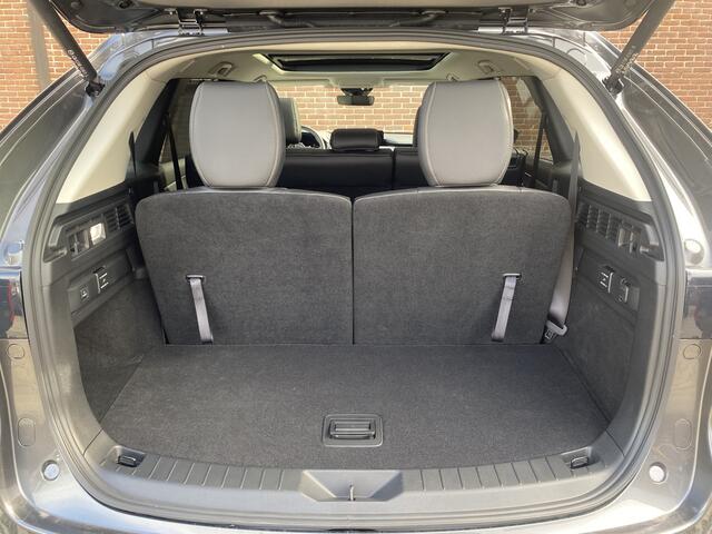 Mazda CX-80 2.5 e-SkyActiv PHEV Exclusive-Line | BLACK LINE EDITION | ¤ 6500,- VOORDEEL van ¤ 74.340,- voor ¤ 67.900,-