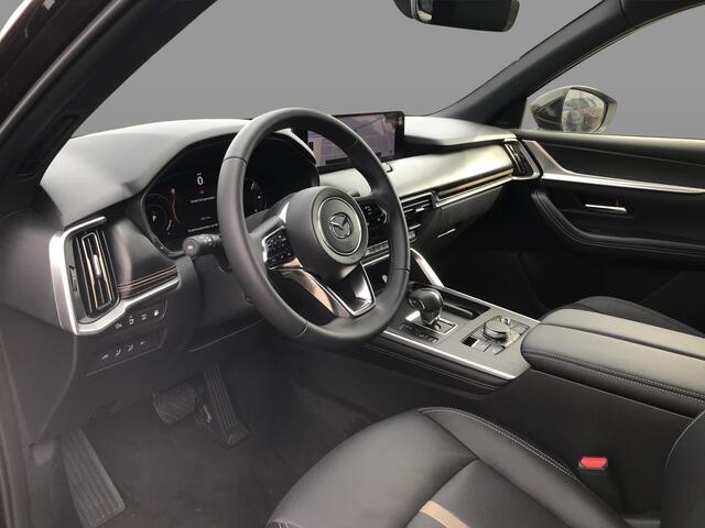 Mazda CX-80 2.5 e-SkyActiv PHEV Homura 6p. , Demovoordeel ¤ 10.373-, Convenience & Sound Pack, Leder, Adap.Cruise, Bose, 360 Camera, HUD, Stoelverwarming/ventilatie, LMV 20 Inch