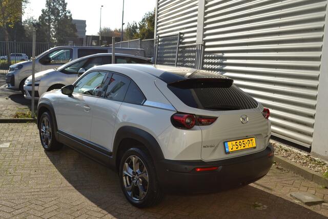 Mazda MX-30 e-SkyActiv 145 First Edition 36 kWh ¤ 2.000,- Subsidie mogelijk !!