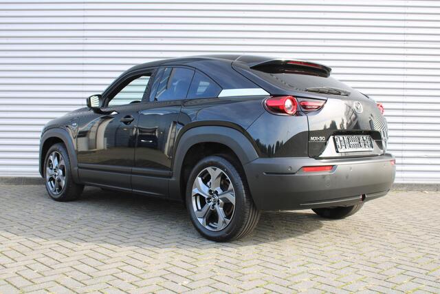 Mazda MX-30 e-SkyActiv EV 145PK Advantage Modern 36 kWh | Hoge korting | Uit voorraad leverbaar | Private Lease vanaf ¤379,- per maand |