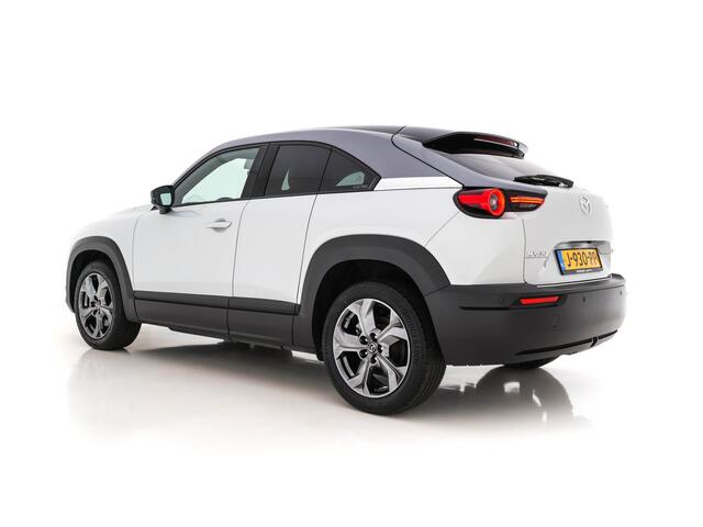 Mazda MX-30 e-SkyActiv 145 First Edition 36 kWh (INCL-BTW) *ADAPT.-CRUISE | HEAD-UP | FULL-LED | NAVI-FULLMAP | LEDER-MICROFIBRE | CCS-FASTLOADER | KEYLESS | BLIND-SPOT |CAMERA | DIGI-COCKPIT | MEMORY-PACK | SHIFT-PADDLES | ...