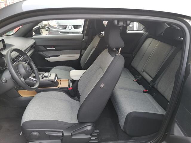 Mazda MX-30 e-SkyActiv 145 First Edition 36 kWh