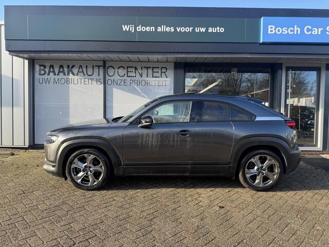 Mazda MX-30 e-SkyActiv 145 Luxury | Sunroof | Bose | Keyless
