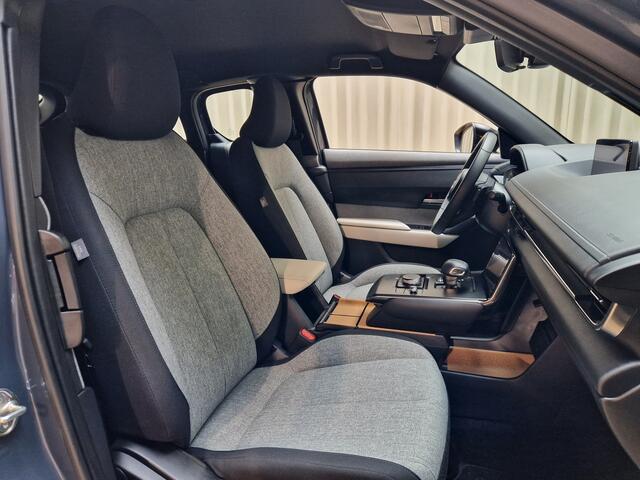 Mazda MX-30 e-SkyActiv R-EV 170 *Head-Up* Apple-Carplay / Adapt. Cruise / Camera / Navigatie / LED / ECC Clima / PDC / 18'' LMV