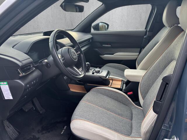 Mazda MX-30 e-SkyActiv 145 First Edition 36 kWh | Climate Control | Cruise Control | Navigatie |