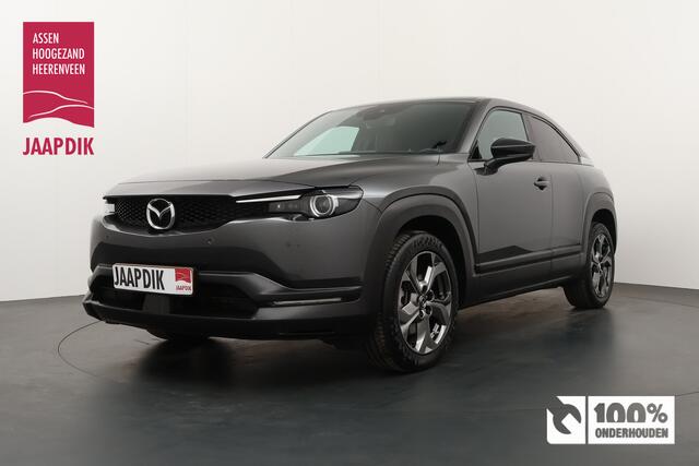Mazda MX-30 BWJ 2020 e-SkyActiv 146 PK 145 First Edition 36 kWh APPLE CARPLAY / ANDROID AUTO / NAVI / CLIMA / CRUISE / DAB + / ELEKTRICE STOELEN / HEAD UP DISPLAY / STOELVERW. / CAMERA / HALF LEDER / LMV / PARKEERSENSOREN
