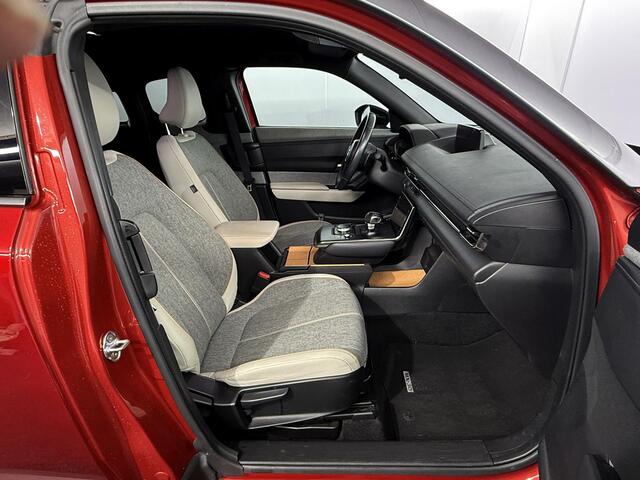 Mazda MX-30 e-SkyActiv 145 First Edition 36 kWh / Navigatie / Camera / NL auto / Dealer onderhouden