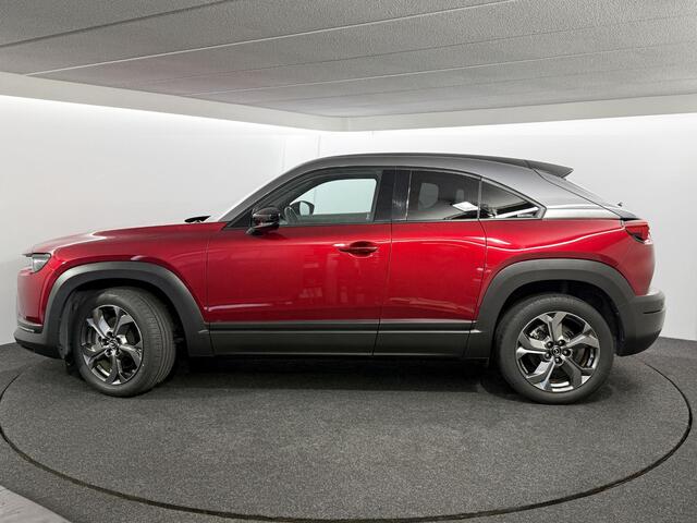 Mazda MX-30 e-SkyActiv 145 First Edition 36 kWh / Navigatie / Camera / NL auto / Dealer onderhouden