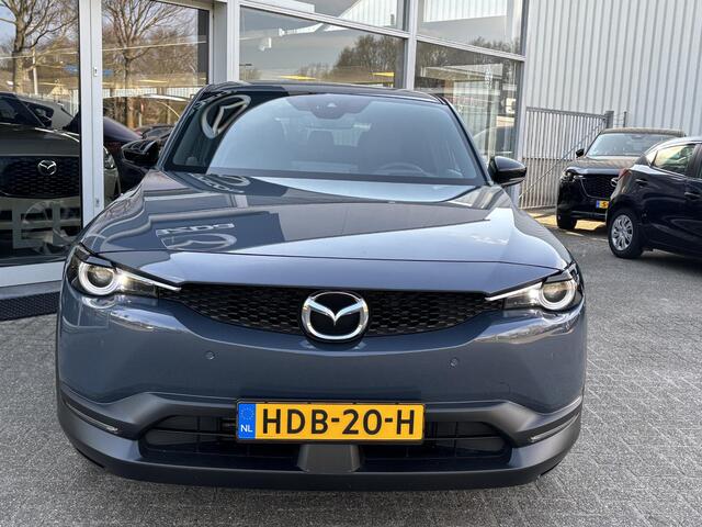 Mazda MX-30 e-SkyActiv R-EV 170 Advantage Apple Carplay/ Android Auto, Navigatie, Parkeerhulp V+A, Achteruitrij-camera, Cruise Controle Add., Bestuurderstoel Memory.