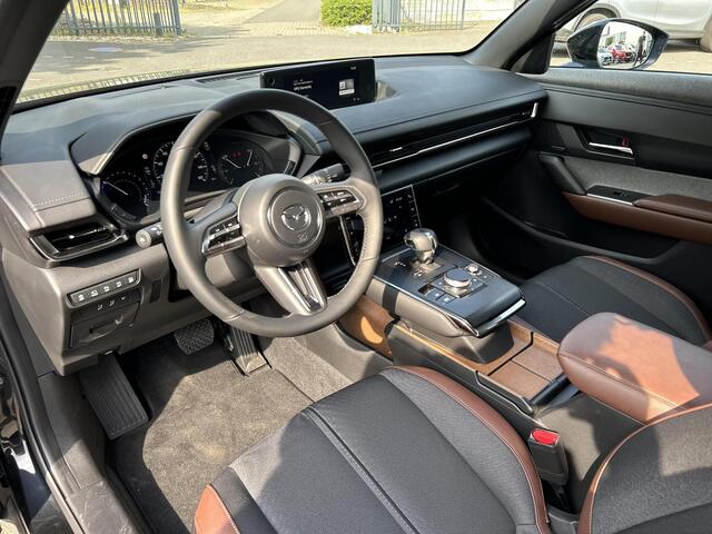 Mazda MX-30 e-SkyActiv R-EV 170 Makoto | Navigatie | 360 graden camera | Leder | Plug-In Hybrid | PHEV |