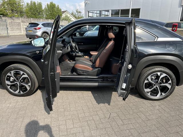 Mazda MX-30 e-SkyActiv R-EV 170 Makoto | Navigatie | 360 graden camera | Leder | Plug-In Hybrid | PHEV |