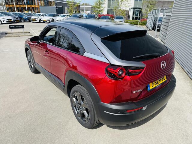 Mazda MX-30 e-SkyActiv 145 First Edition 36 kWh