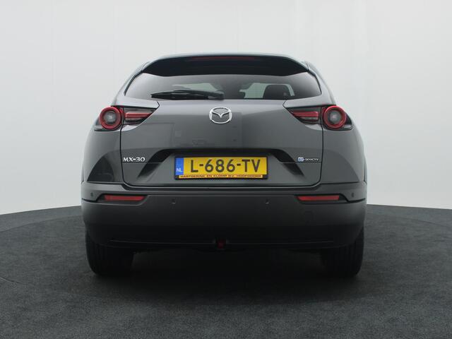 Mazda MX-30 e-SkyActiv EV Luxury : dealer onderhouden - 12% bijtelling tot 9-2026