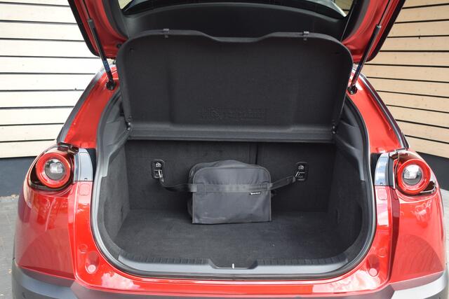 Mazda MX-30 e-SkyActiv 145 Luxury 36 kWh - Dealer onderhouden - Schuifdak