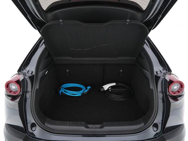 Mazda MX-30 e-SkyActiv EV 145 Advantage 36 kWh Aut. *HEAD-UP | ADAPTIVE-CRUISE | BLIND-SPOT | FULL-LED | HEATED-COMFORTSEATS | CAMERA | KEYLESS | DAB+ | NAVI-FULLMAP | ECC | PDC | 18''ALU*