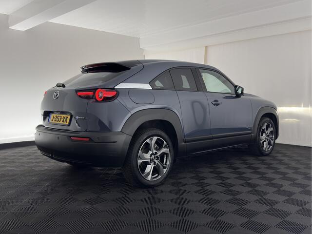 Mazda MX-30 e-SkyActiv 145 First Edition 36 kWh {SOH-92%} (INCL-BTW) *LEATHER-MICROFIBRE | FULL-LED | NAVI-FULLMAP | CCS-FASTLOADER | KEYLESS | BLIND-SPOT | ADAPT.-CRUISE | HEAD-UP | CAMERA | DIGI-COCKPIT | MEMORY-PACK | SHIFT-PADDLES | ...