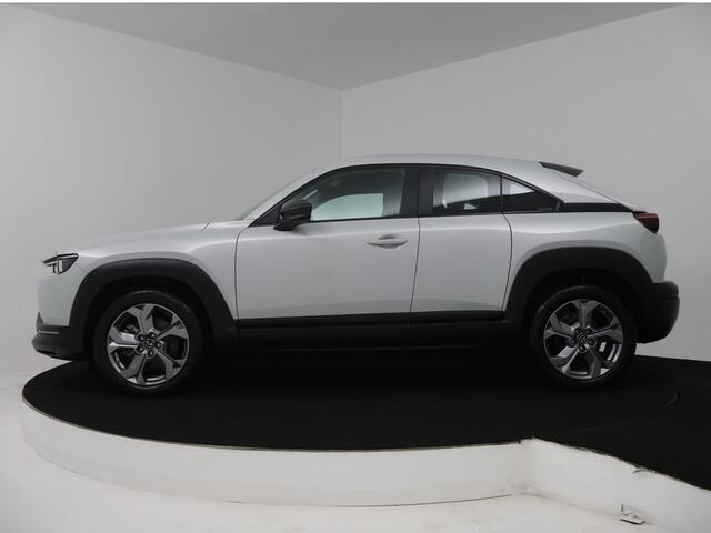 Mazda MX-30 e-SkyActiv 145 Comfort 36 kWh | Carplay | Stuurverwarming |