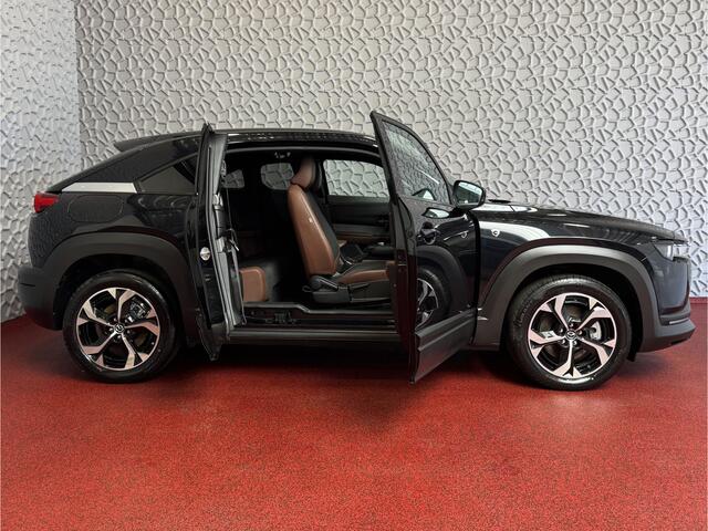 Mazda MX-30 E-SKYACTIV R-EV PHEV 170 PK ELEK.STOEL H.U.D. CAMERA LED PLUG IN HYBRID phev plugin