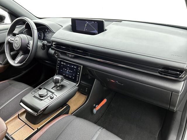 Mazda MX-30 e-SkyActiv 145 First Edition 36 kWh WLTP actieradius: ± 200 km Laadtijd AC van 20% tot 80% in 03:00 Laadtijd DC van 20% tot 80% in 00:36 WORDT VERWACHT Locatie Mazda RIJEN Adres: Parallelweg 49, 5121 LD Rijen