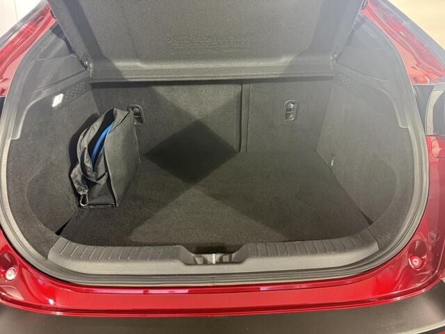 Mazda MX-30 e-SkyActiv 145 First Edition 36 kWh / NL auto / Voll. Historie / 100% electrisch / 1e eig