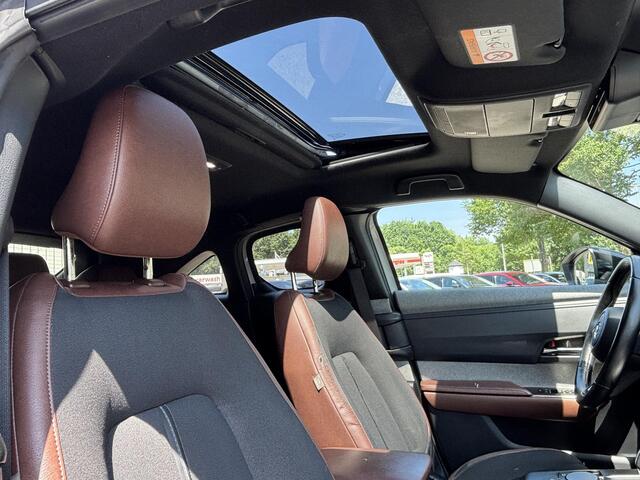 Mazda MX-30 e-SkyActiv EV 145 Makoto 36 kWh 1e Eig., NL-Auto, Deasler Onderh., Schuifdak, Navigatie, Apple Carplay/ Android Auto, 360 Camera, Bose, Keyless Entry, Ad. Cruise Controle