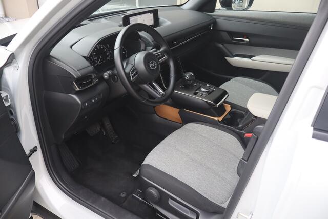 Mazda MX-30 e-SkyActiv 145 36 kWh - NL Auto!! Head Up I Adap Cruise I Dode Hoek