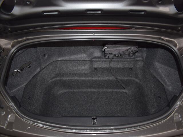 Mazda MX-5 1.5 Kazari 132PK *DEMO*