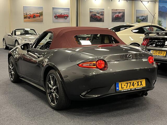 Mazda MX-5 ND Roadster 2.0 SkyActiv-G 160PK Sakura Limited Bose Leder PDC Apple CarPlay