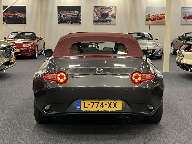 Mazda MX-5 ND Roadster 2.0 SkyActiv-G 160PK Sakura Limited Bose Leder PDC Apple CarPlay