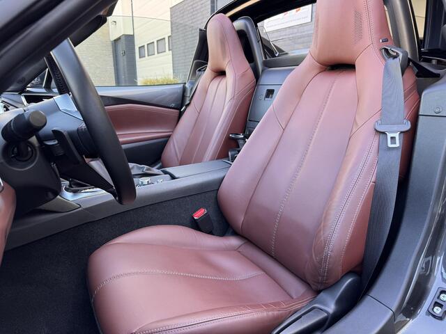Mazda MX-5 RF 2.0 SkyActiv-G 160 Automaat Apple carplay/Clima/Leder