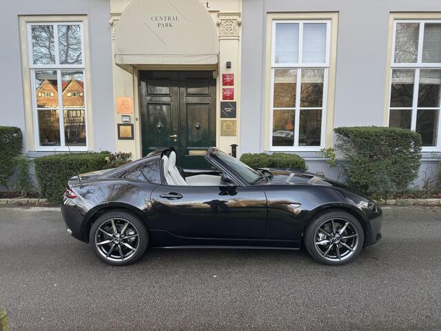 Mazda MX-5 RF 2.0 SkyActiv-G 184 Kazari, Carplay