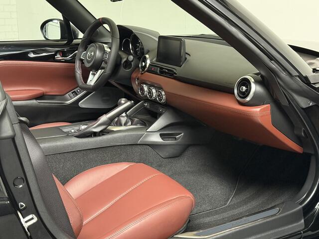 Mazda MX-5 RF 2.0 SkyActiv-G 160 GT-M | SPORTUITLAAT | LEDER