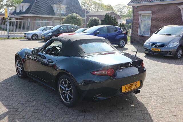 Mazda MX-5 1.5 SkyActiv-G 132 Signature