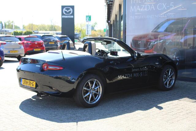 Mazda MX-5 1.5 SkyActiv-G 132 Kazari ,¤8.239,= demokorting Leder, Bose, Camera, Cruise, Clima, Navi, Stoelverwarming, LMV 16 Inch, PDC, BSM