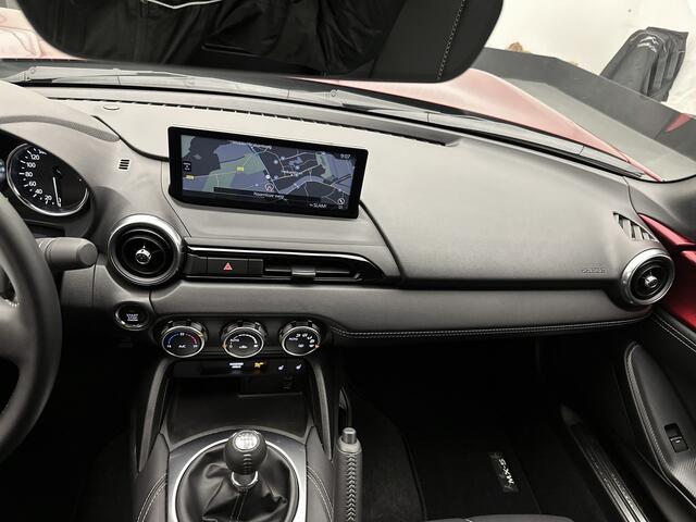 Mazda MX-5 1.5 SkyActiv-G 132 Exclusive-Line Aero pakket | Zwarte LM velgen | BOSE | Unieke auto! | Stoelverwarming | Camera | Navigatie |