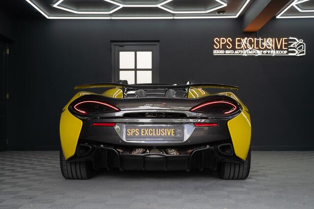 Mclaren 570S Spider 570S / Lift / Keramisch / Novitec / Elite paint / Memory / Bowers & Wilkins / Soft close / Camera / LoJack Launch Edition
