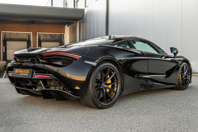 Mclaren 720S 4.0 V8 Performance - Onyx Black - Carbon